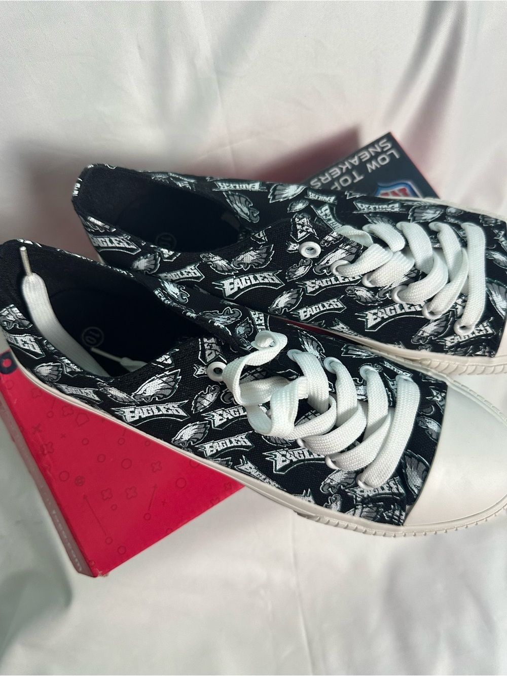 FOCO Eagles Sneakers Size 10